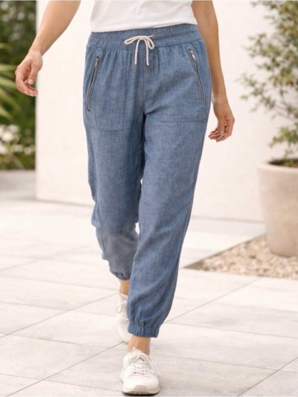 Athleta Blue Linen Drawstring Joggers